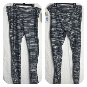 Under Armour Compression Heatgear Leggings XL NWT